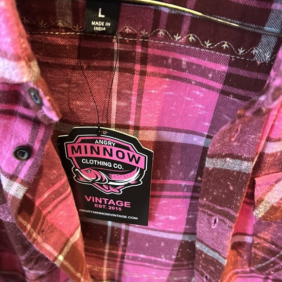 Pink flannel button up - Picture 4 of 4